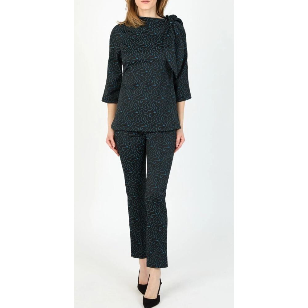 HILTON HOLLIS Blouse Jacquard Black Blue Sleeve Boatneck Tie neck